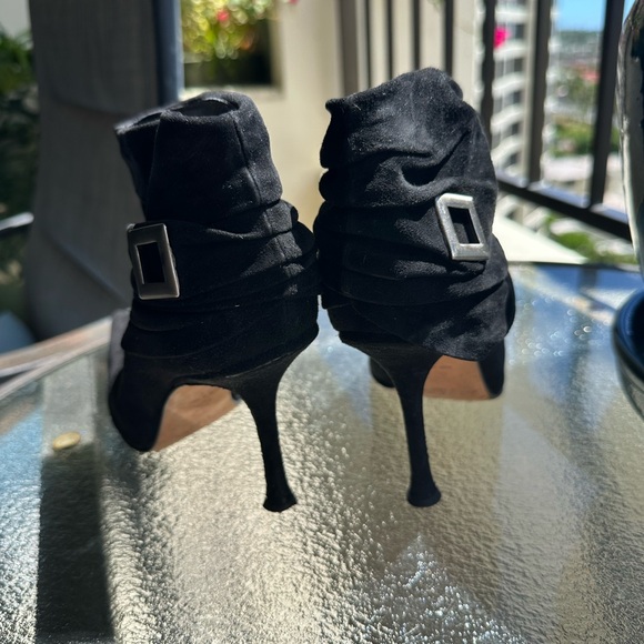 * Jimmy Choo Suede Booties Size 39.5 in GREAT Condition! - Picture 7 of 8